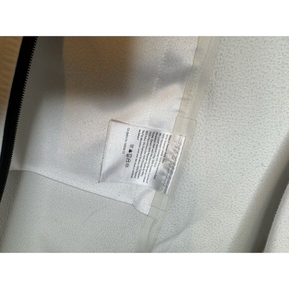 Women’s Lululemon Cross Chill Performance Jacket 6 White MISSING ZIPPER PULL - Picture 9 of 10